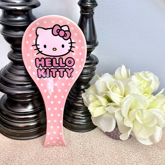 NWT Hello Kitty Ceramic Spoon Rest - Picture 2 of 8